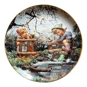 Danbury Mint Hummel "Signs of Spring"‎ Collector Plate new